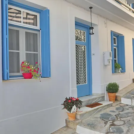 Chez Nellie בית נופש *